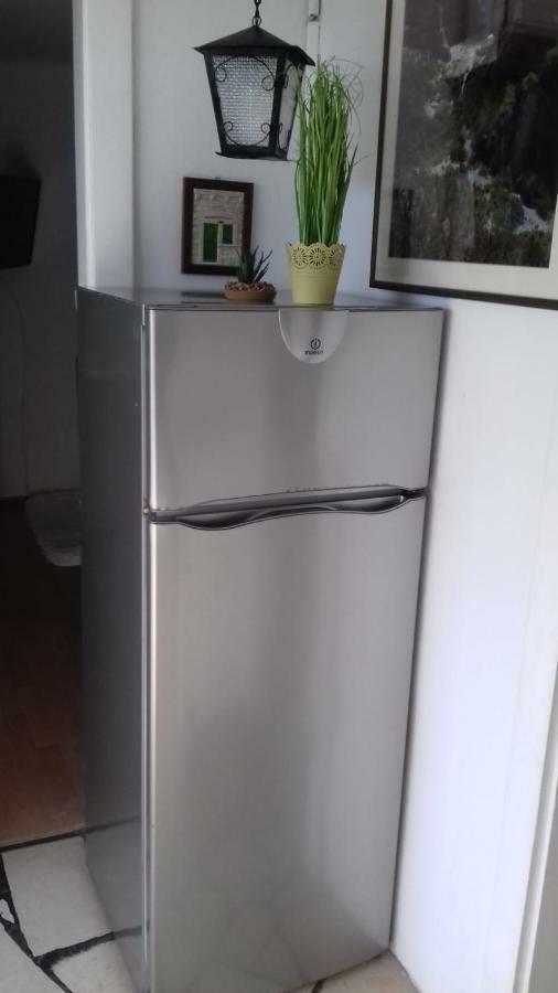 Apartmani Paulo Вис Экстерьер фото